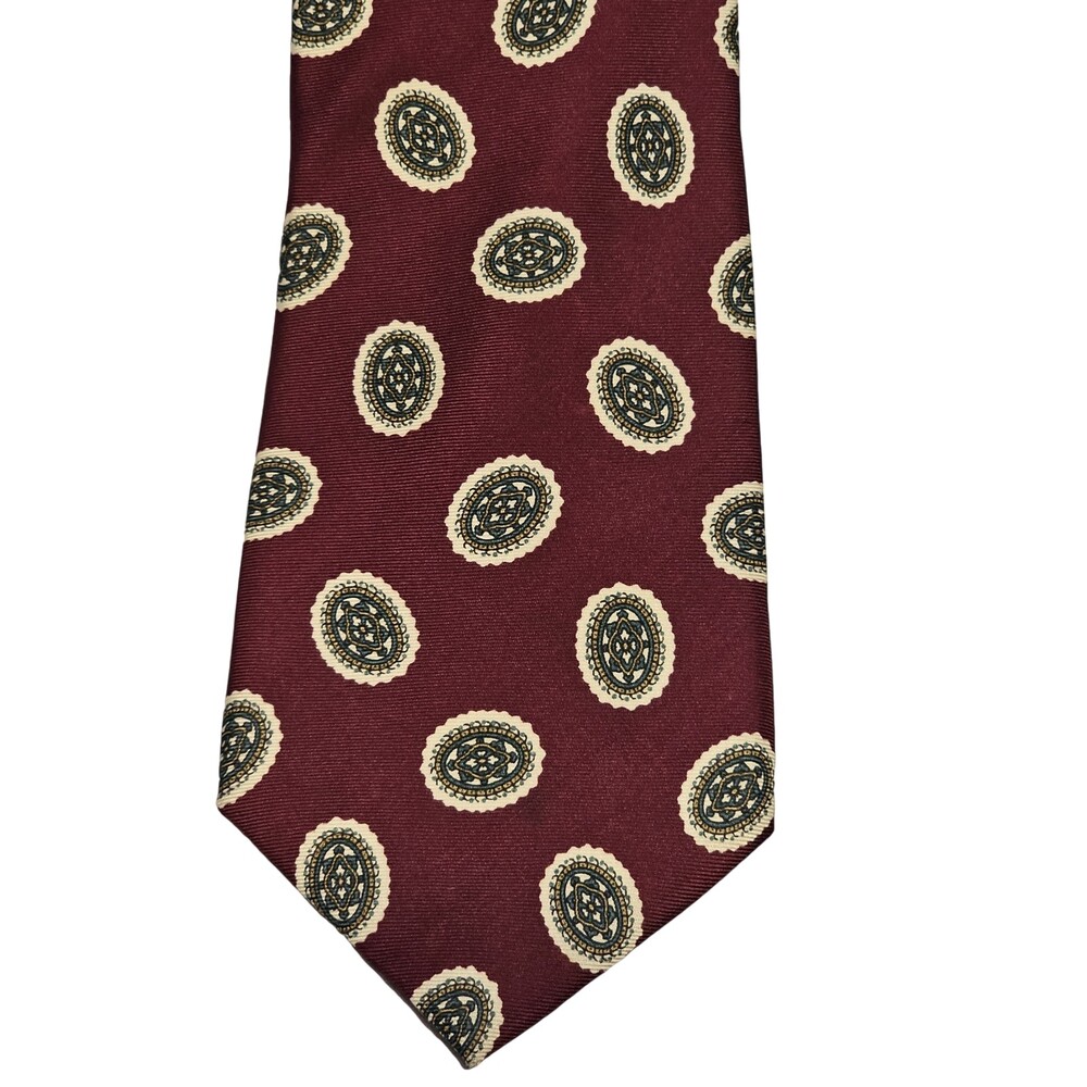 VTG Chaps Ralph Lauren 100% silk neck tie Burgundy medallion 3.5" x 57"